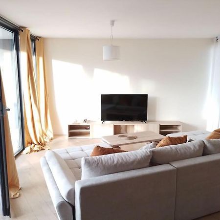 Beautiful 2Br/2Bar Apartement In European District Bryssel Exteriör bild