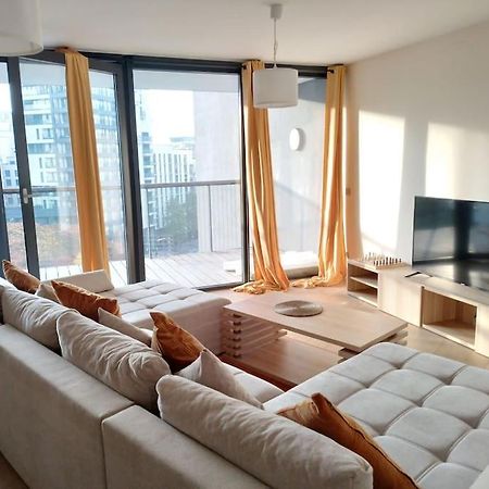 Beautiful 2Br/2Bar Apartement In European District Bryssel Exteriör bild