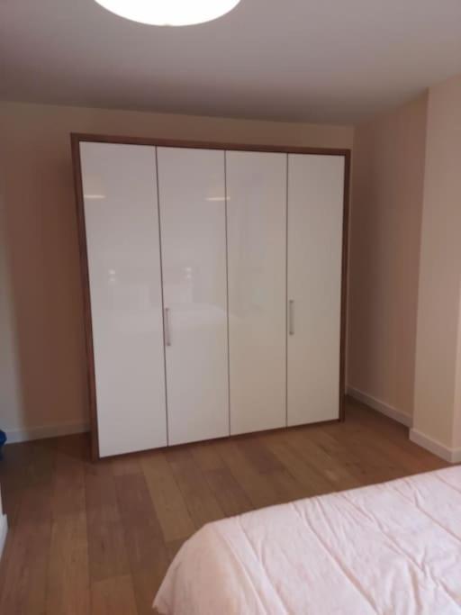 Beautiful 2Br/2Bar Apartement In European District Bryssel Exteriör bild